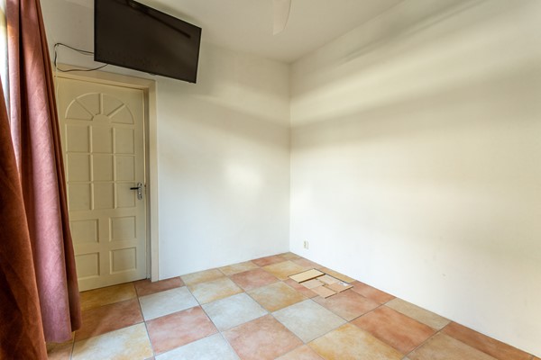 Medium property photo - Hendrik van Deventerstraat 106, 2563 XW Den Haag